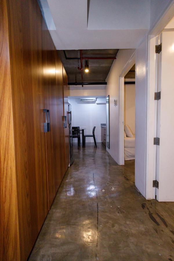 5880 Enriquez Residences Манила Экстерьер фото